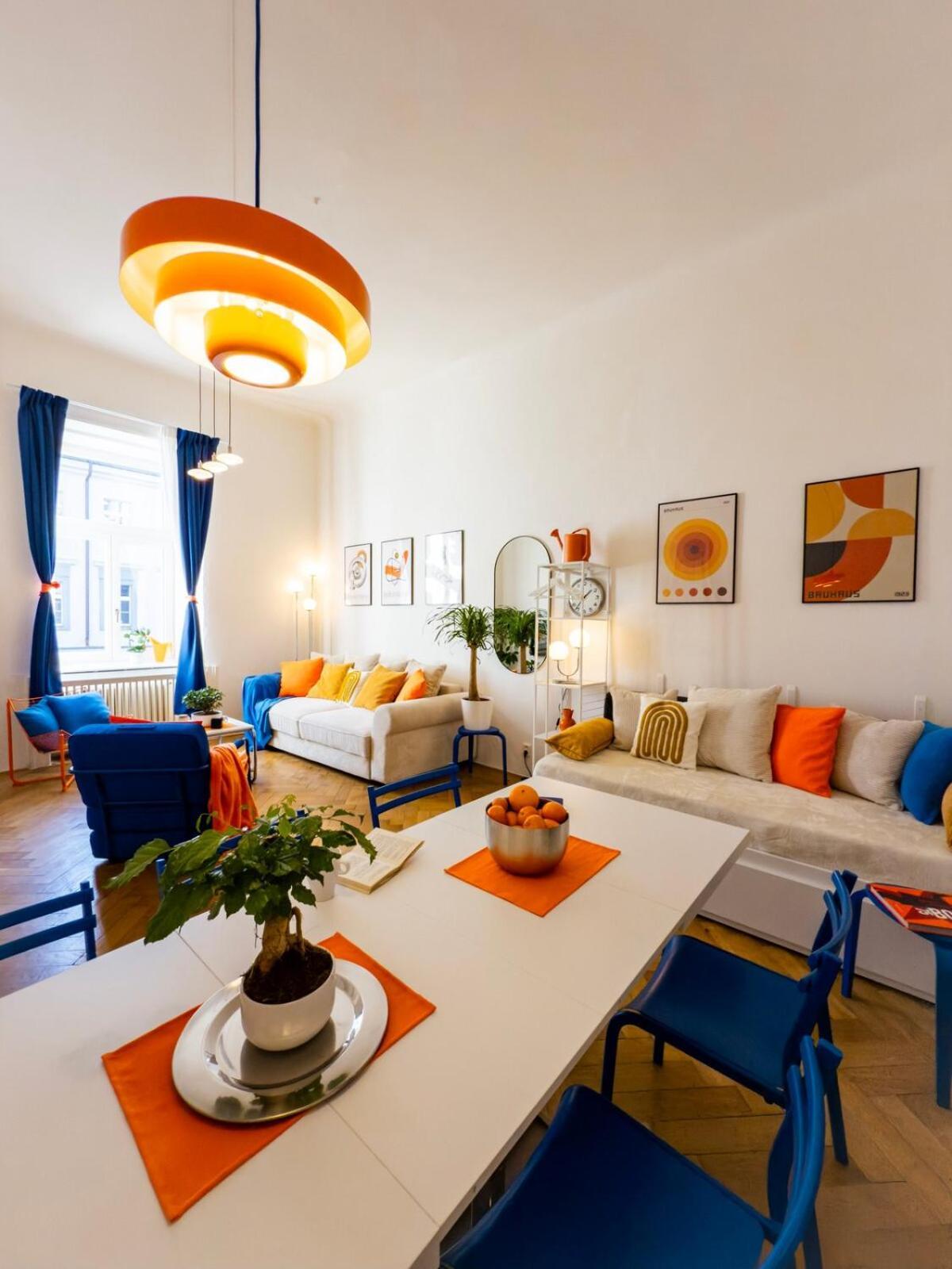 The Funkhaus - Blue And Orange Experience Appartamento Praga