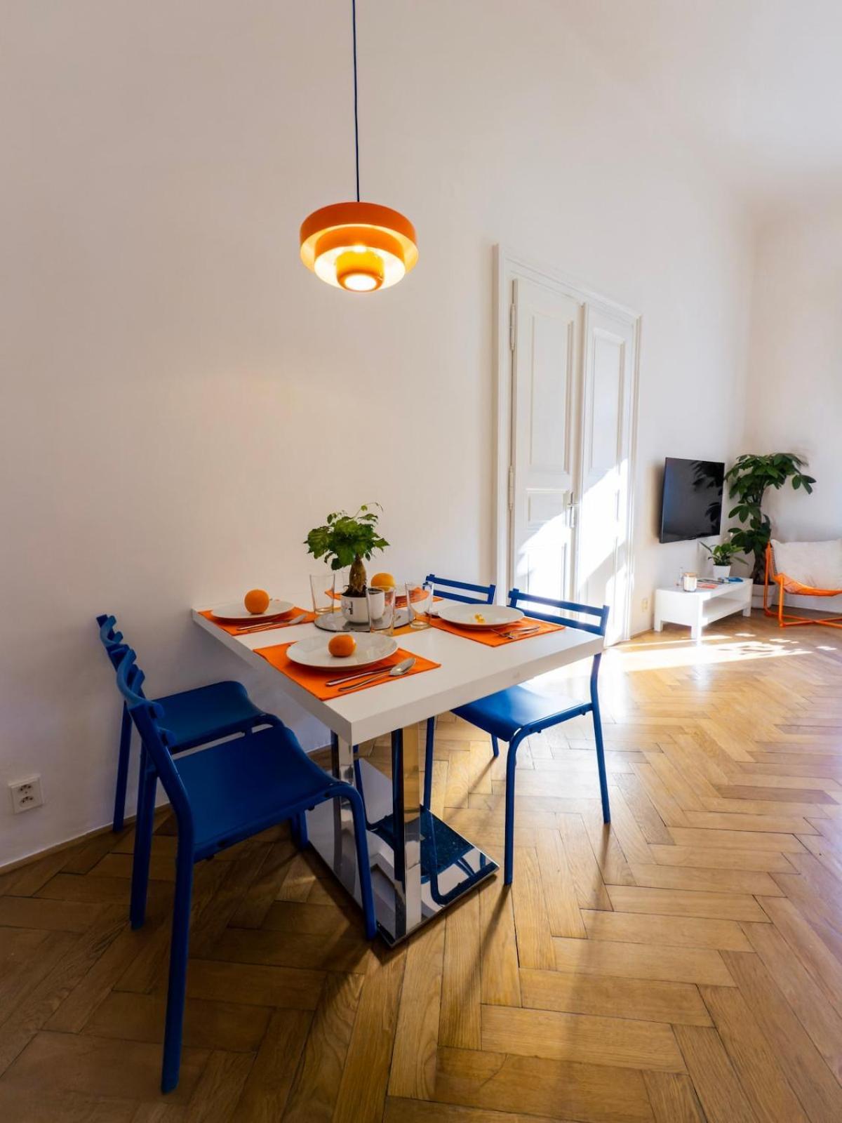The Funkhaus - Blue And Orange Experience Appartamento